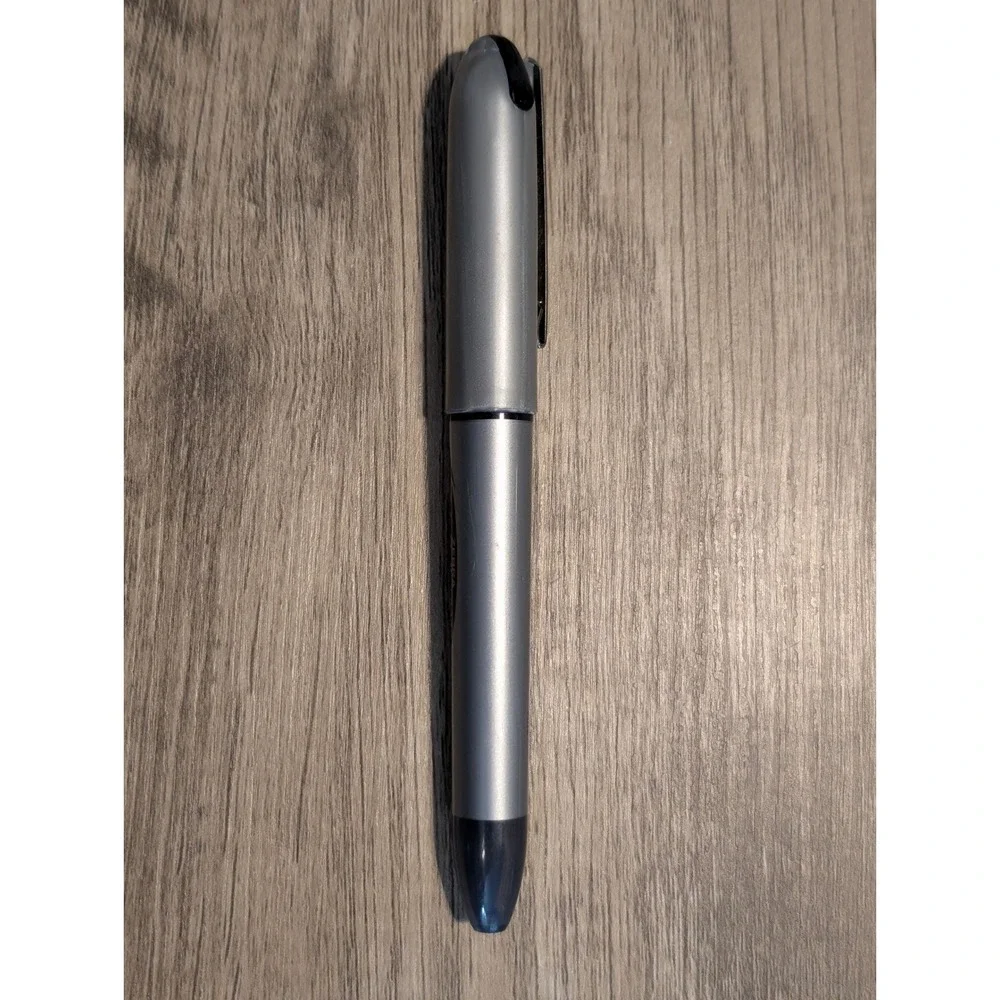 Zebra Zeb-Roller 2000 Rollerball Pen 0.5mm Fine Black Ink Silver Made Japan RARE